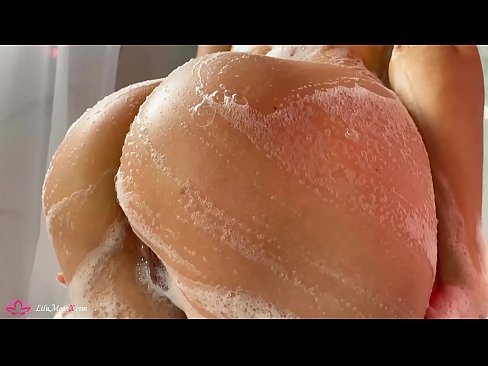 ❤️ Bruneta masturbuje kundu vibrátorem až k intenzivnímu orgasmu ve sprše ❤❌ Porno fb u nás ❌❤