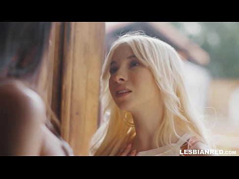 ❤️ Dívka se po několika měsících vrátí domů a skončí u lízání kundy své nevlastní matky ❤❌ Porno fb u nás ❌❤